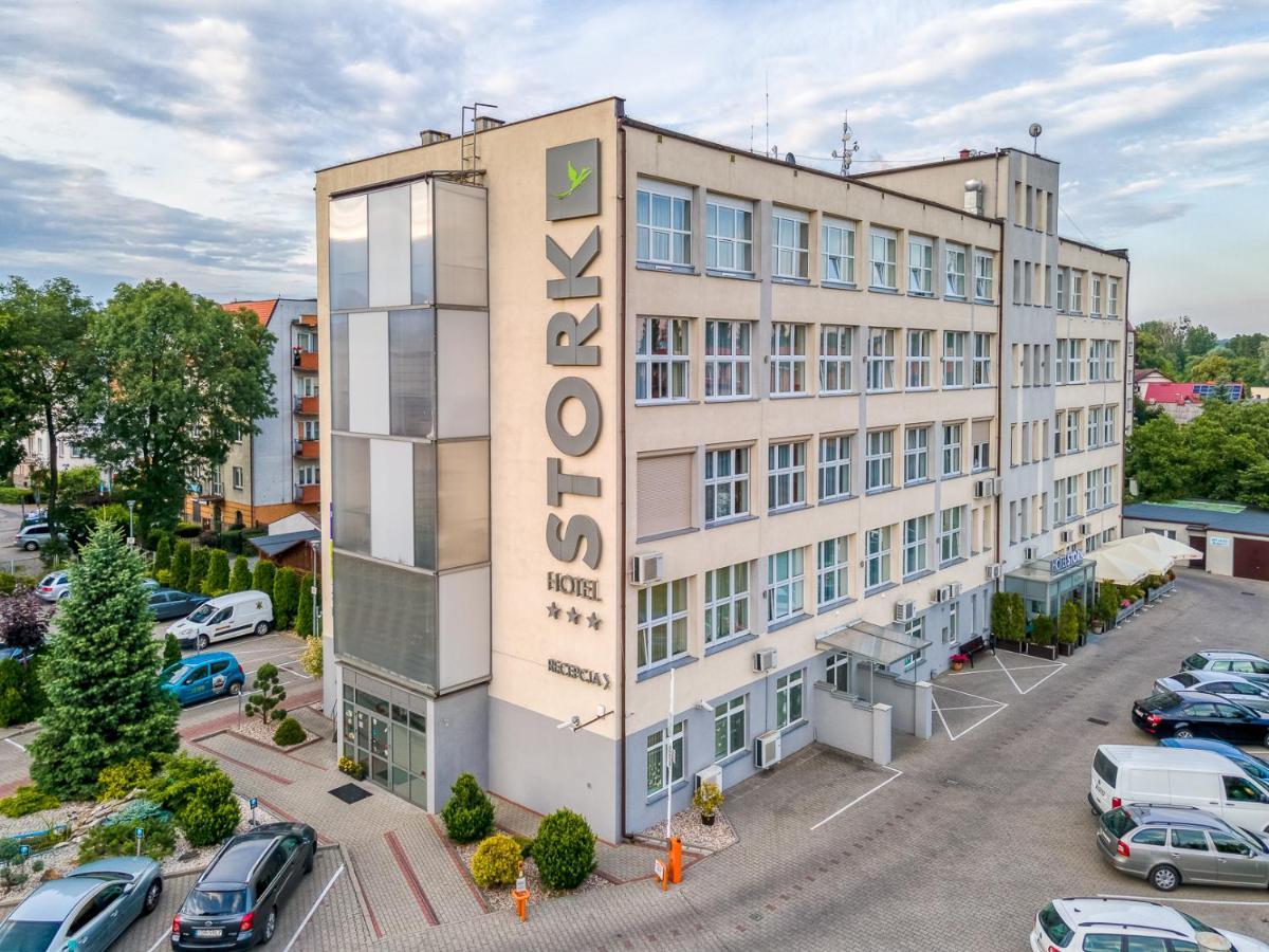Hotel Stork Бродниця Екстер'єр фото